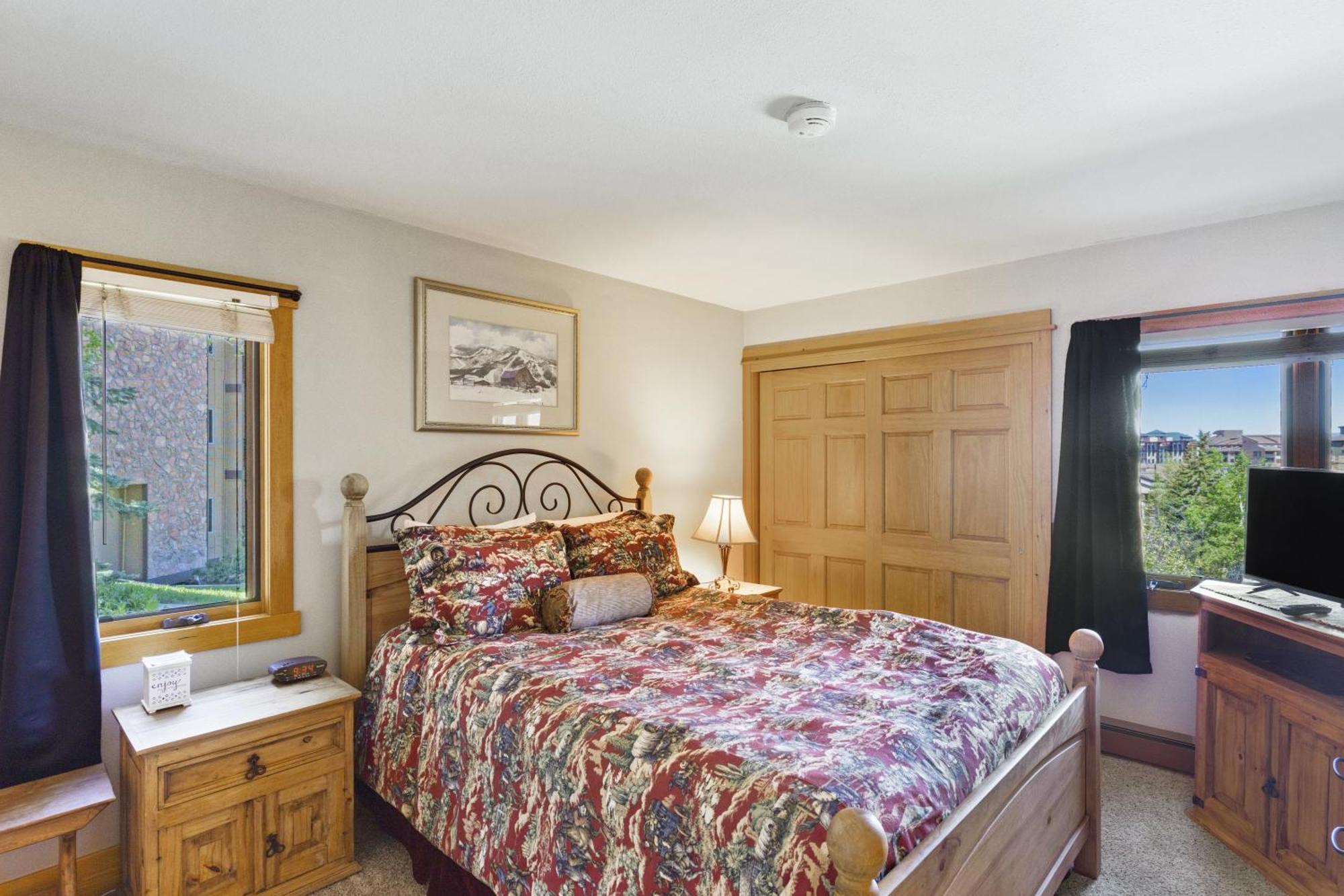 Ski Inn Steamboat Springs Room photo