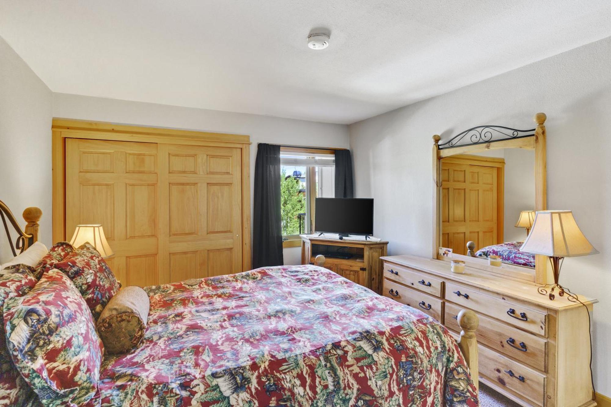 Ski Inn Steamboat Springs Room photo